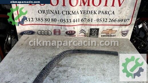 Jeep Grand Cherokee Dodik çıkma parça