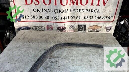 Jeep Grand Cherokee Dodik çıkma parça