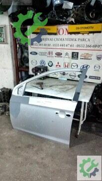 Hyundai i20 Sol Ön Kapı 2012-2014 çıkma parça