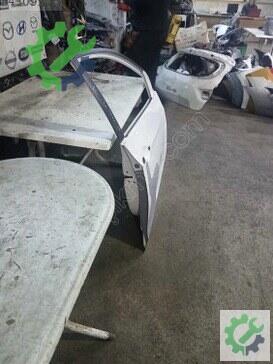 Hyundai i30 Sağ Ön Kapı 2012-2015 çıkma parça