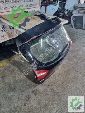 Kia Rio Bagaj Kapağı 2012-2015 çıkma parça