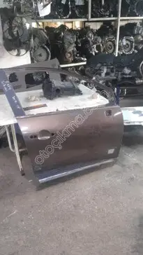Renault Scenic Sağ Ön Kapı 2012-2015 çıkma parça