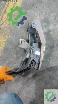 Volvo S60 Pedal çıkma parça