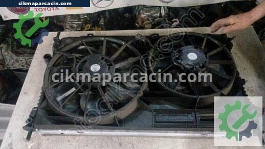 Ford Transit Radyatör çıkma parça