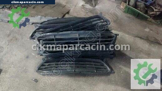 Hyundai Accent Tampon Izgarası çıkma parça