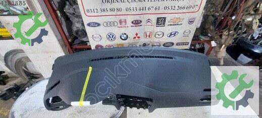 Volkswagen Golf Torpido 2012-2016 çıkma parça
