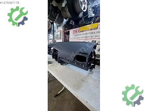 Kia Sportage Torpido çıkma parça