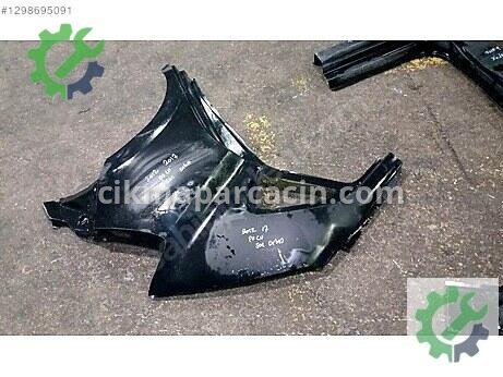 Volkswagen Polo Sol Arka Çamurluk çıkma parça