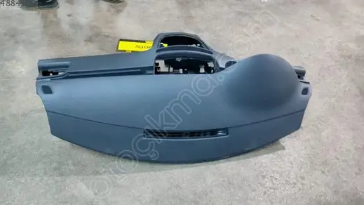 Peugeot 508 Torpido çıkma parça