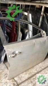 2012-2018 TOYOTA AURİS SAĞ ÖN KAPI