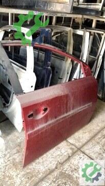 Toyota Auris Sağ Ön Kapı 2012-2018 çıkma parça