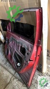 Toyota Auris Sağ Ön Kapı 2012-2018 çıkma parça