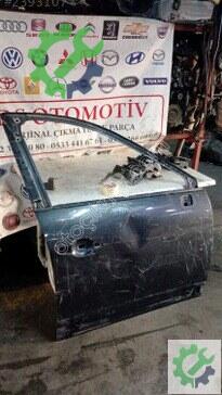 Renault Scenic Sağ Ön Kapı çıkma parça