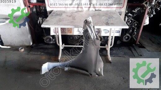 Toyota Corolla Sağ Ön Çamurluk 2013-2015 çıkma parça
