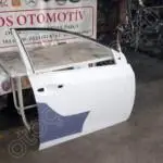 2013-2015 Toyota Corolla Sağ Ön Kapı