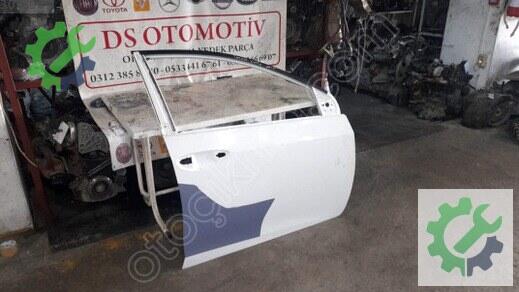 Toyota Corolla Sağ Ön Kapı 2013-2015 çıkma parça