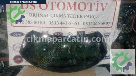 Mercedes-Benz GLA Arka Cam çıkma parça