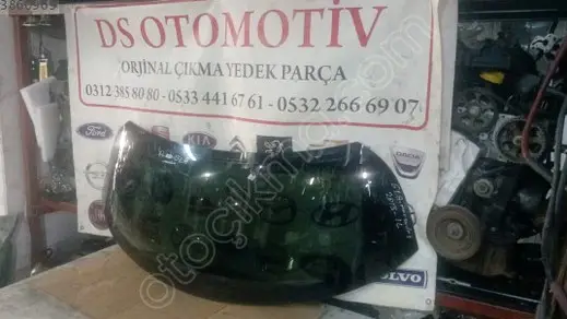 Mercedes-Benz GLA Arka Cam 2013-2016 çıkma parça