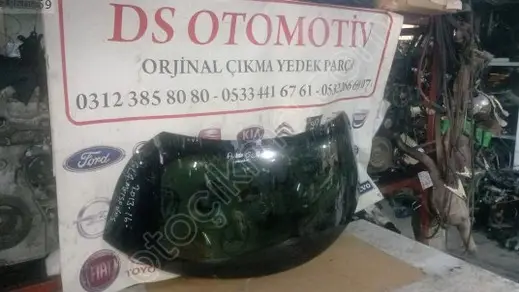 Mercedes-Benz GLA Arka Cam 2013-2016 çıkma parça