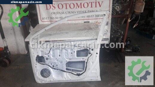 Toyota Corolla Sağ Ön Kapı çıkma parça