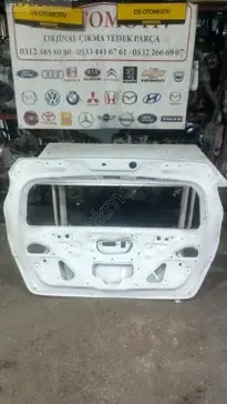 Toyota Auris Bagaj Kapağı 2013-2017 çıkma parça