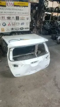 Toyota Auris Bagaj Kapağı 2013-2017 çıkma parça
