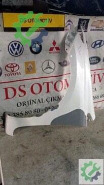 Toyota Auris Sol Ön Çamurluk 2013-2017 çıkma parça