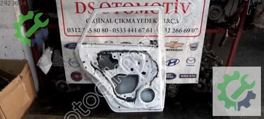 Toyota Auris Sol Arka Kapı 2013-2017 çıkma parça