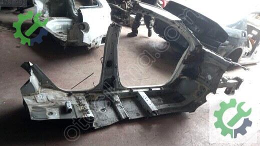 Toyota Auris Sol Marşpiyel Sacı 2013-2017 çıkma parça