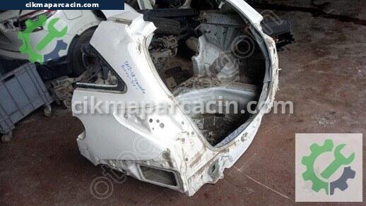Toyota Auris Arka Panel çıkma parça