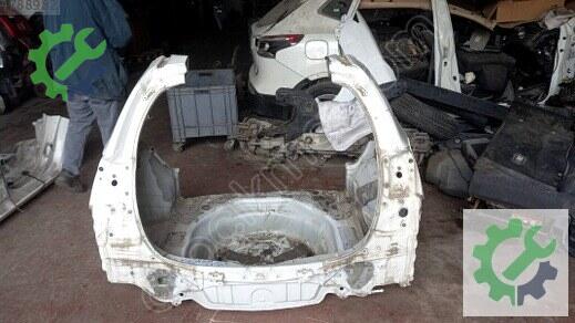 Toyota Auris Arka Panel 2013-2017 çıkma parça
