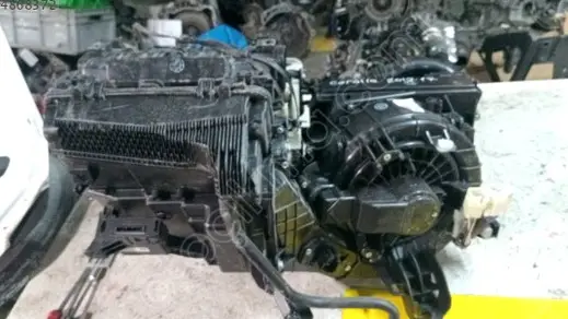 Toyota Corolla Kalorifer Kutusu 2013-2017 çıkma parça
