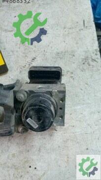 Toyota Yaris ABS Beyni (Modül) 2013-2017 çıkma parça