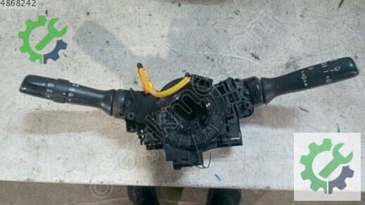 Toyota Yaris Sinyal Kolu çıkma parça