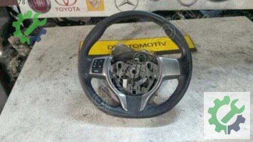 Toyota Yaris Direksiyon Simidi 2013-2017 çıkma parça