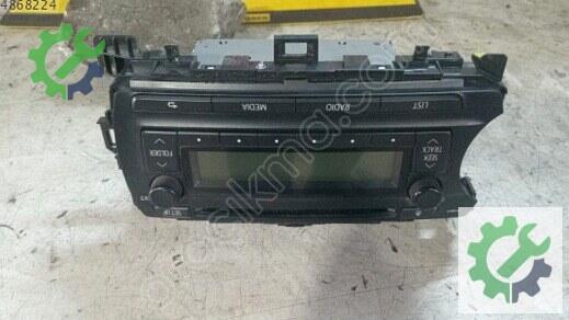 Toyota Yaris Teyp 2013-2017 çıkma parça