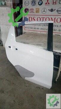 Toyota Yaris Sağ Arka Kapı 2013-2017 çıkma parça