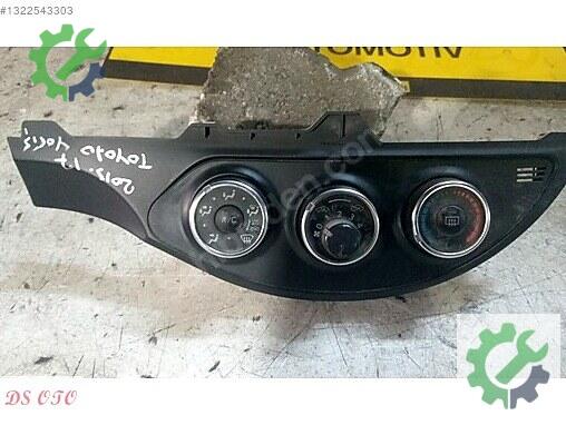 Toyota Yaris Klima Kontrol Ünitesi çıkma parça