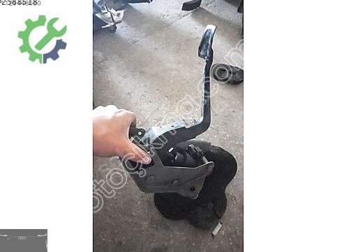 Ford Focus El Freni çıkma parça