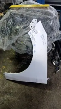 Ford Focus Sol Ön Çamurluk 2013-2018 çıkma parça