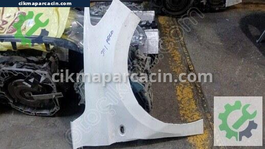 Peugeot 301 Sağ Ön Çamurluk çıkma parça