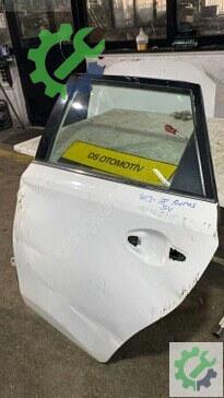 Toyota Auris Sol Arka Kapı 2013-2018 çıkma parça