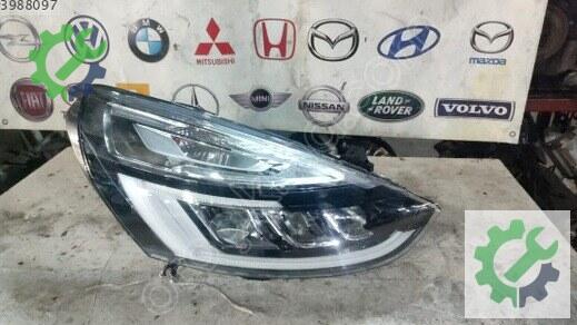 Renault Clio Sağ Ön Far çıkma parça