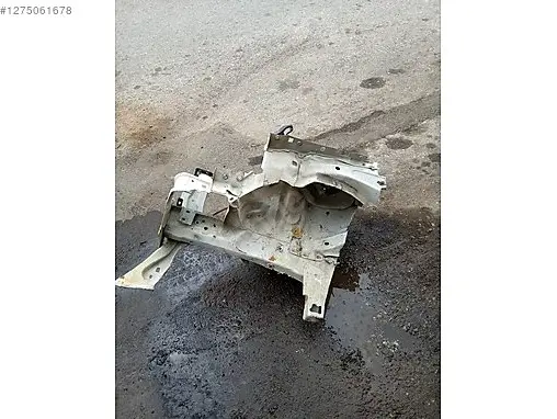 Peugeot 308 Arka Çamurluk çıkma parça