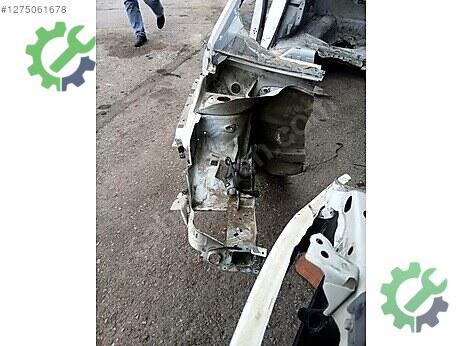 Peugeot 308 Arka Çamurluk çıkma parça