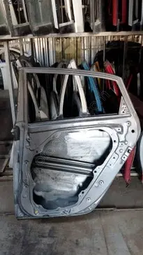 Hyundai i30 Sağ Arka Kapı çıkma parça