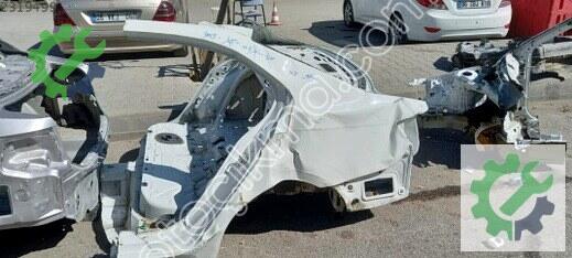 Volkswagen Jetta Oto Teybi çıkma parça