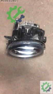 Jeep Renegade Sağ Ön Far 2014-2017 çıkma parça