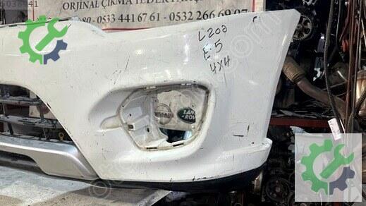 Mitsubishi L200 Ön Tampon 2014-2017 çıkma parça