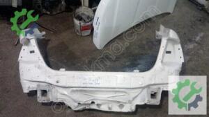 2014-2017 SKODA OCTAVİA ARKA PANEL
